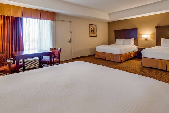 Room 3 of 24